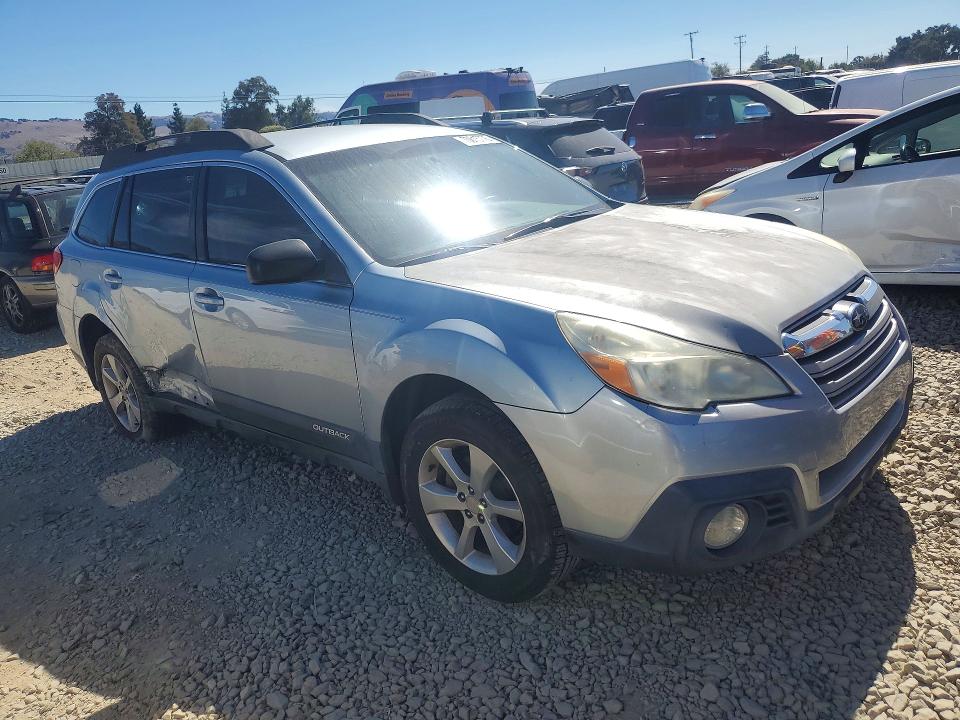 Продаж на аукціоні авто 2014 Subaru Outback, vin: 4S4BRCAC2E3262810, номер лоту: 70615776