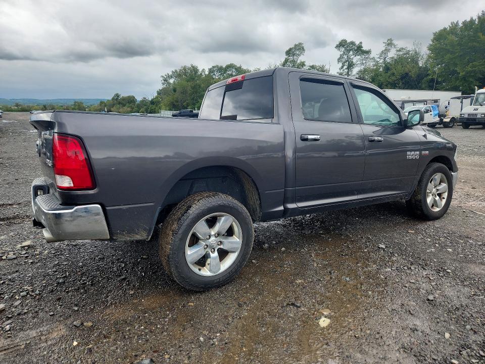 70315706 :رقم المزاد ، 3C6RR7LT1HG511517 vin ، 2017 Ram 1500 مزاد بيع