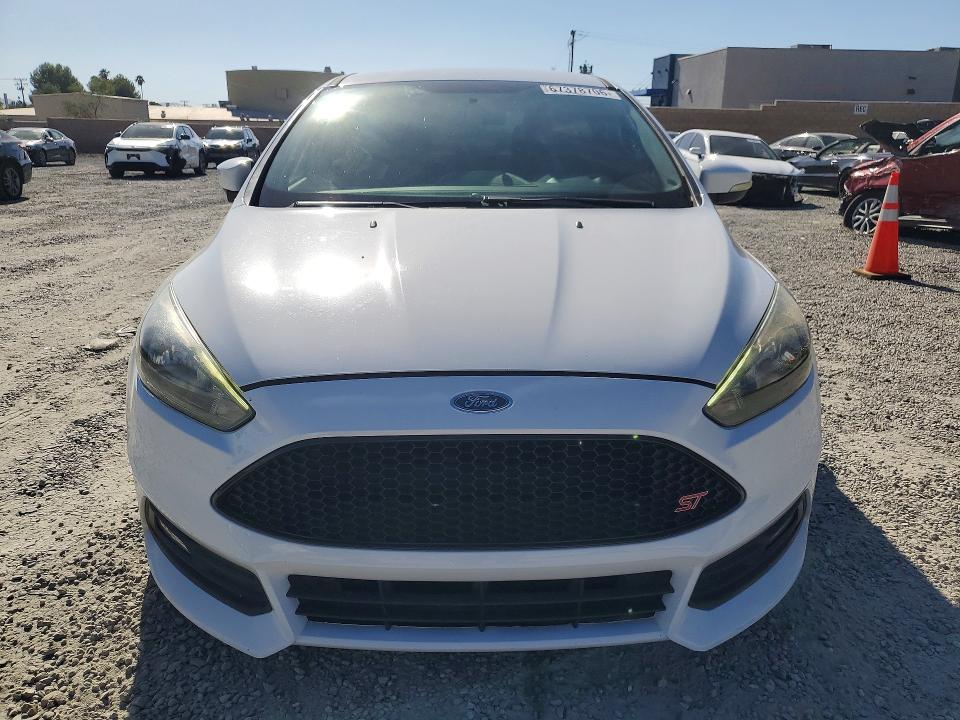 Продаж на аукціоні авто 2016 Ford Focus, vin: 1FADP3L96GL405688, номер лоту: 67378706