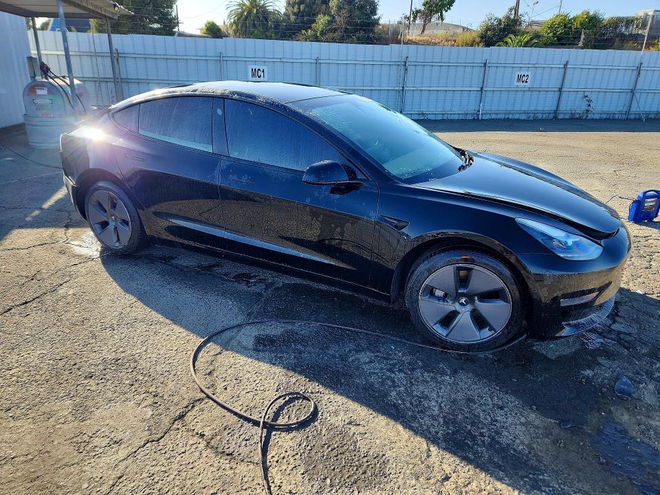 Продажа на аукционе авто 2021 Tesla Model 3, vin: 5YJ3E1EAXMF929478, номер лота: 67410126