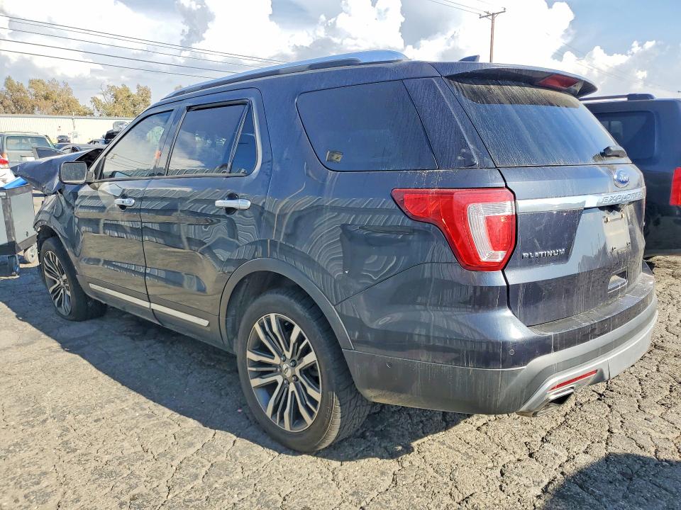 2017 Ford Explorer მანქანა იყიდება აუქციონზე, vin: 1FM5K8HT2HGE39034, აუქციონის ნომერი: 70579256