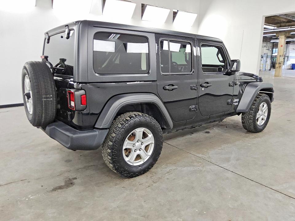 69160176 :رقم المزاد ، 1C4HJXDN8KW681829 vin ، 2019 Jeep Wrangler Unlimited مزاد بيع