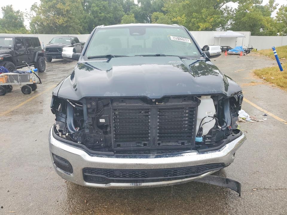 68512266 :رقم المزاد ، 1C6SRFJP0TN307079 vin ، 2026 Ram 1500 مزاد بيع