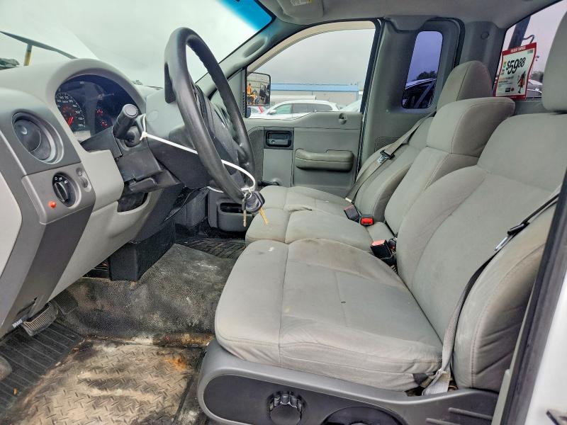 70425536 :رقم المزاد ، 1FTRF12W28KC73647 vin ، 2008 Ford F150 مزاد بيع
