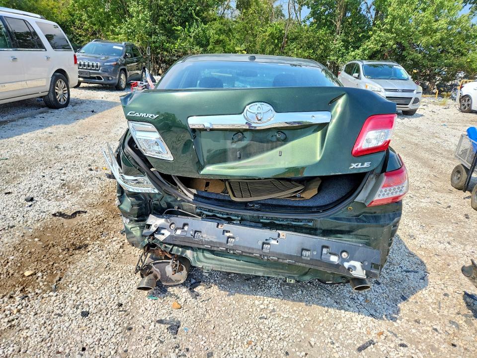 2010 Toyota Camry მანქანა იყიდება აუქციონზე, vin: 4T1BK3EK5AU603076, აუქციონის ნომერი: 69342736