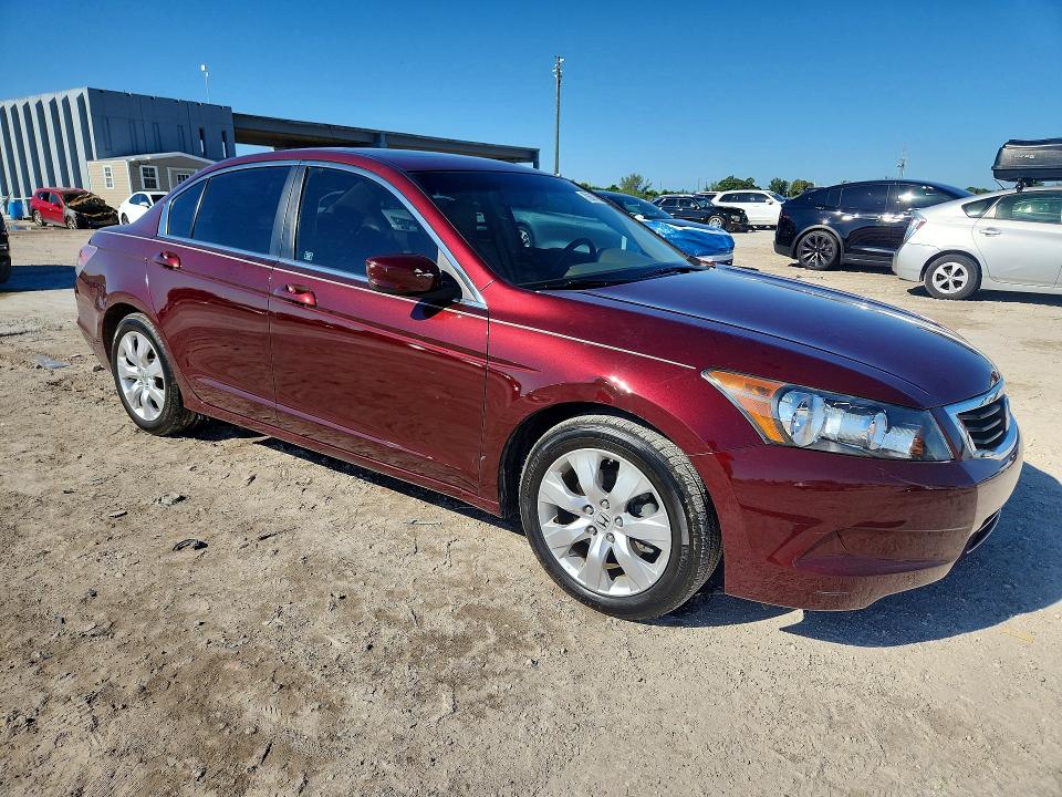 2008 Honda Accord მანქანა იყიდება აუქციონზე, vin: 1HGCP26898A141674, აუქციონის ნომერი: 70687386