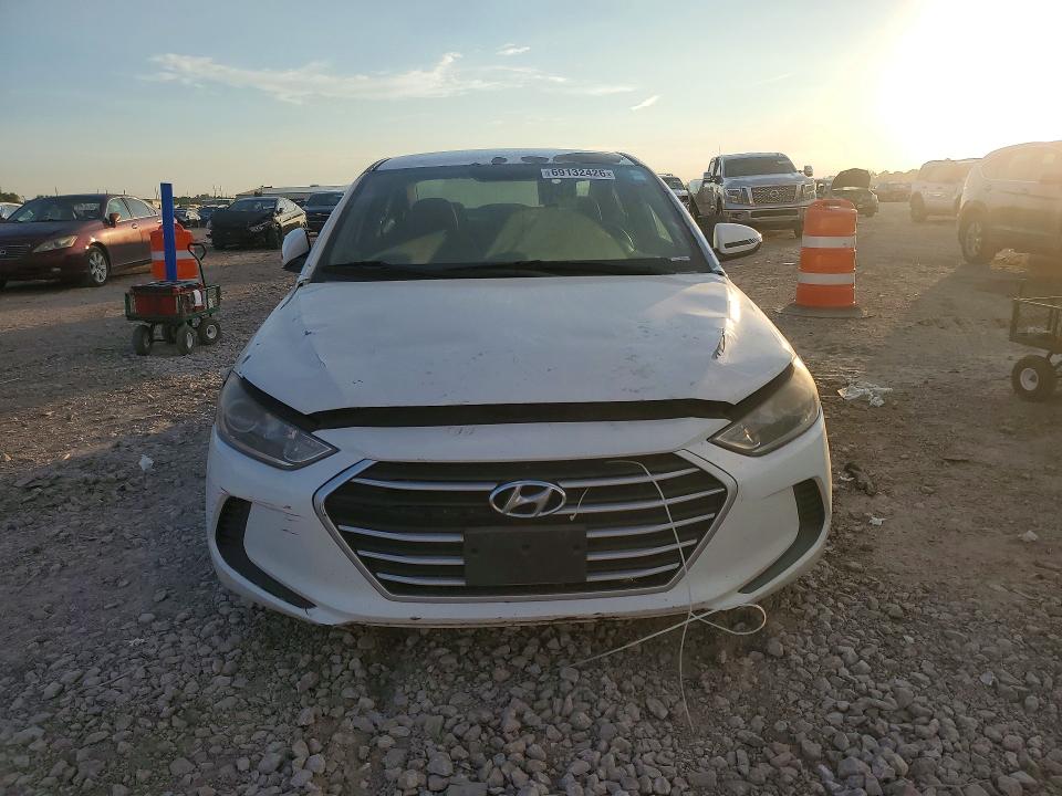 Продажа на аукционе авто 2017 Hyundai Elantra, vin: 5NPD74LFXHH178680, номер лота: 69132426