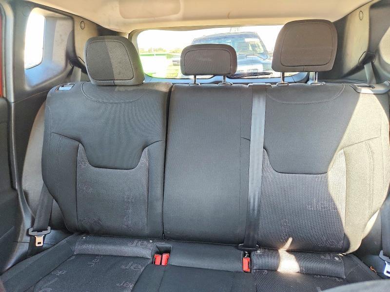 2017 Jeep Renegade მანქანა იყიდება აუქციონზე, vin: ZACCJAAB7HPF98187, აუქციონის ნომერი: 70418486