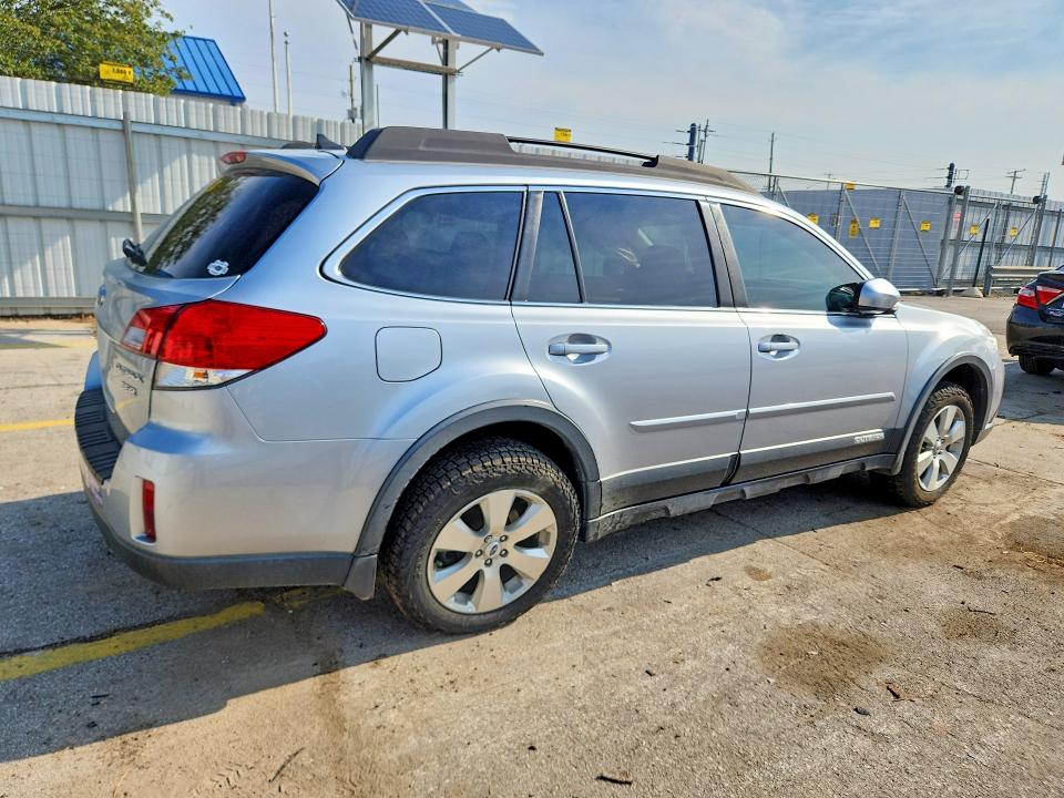 67492916 :رقم المزاد ، 4S4BRDKC9C2282382 vin ، 2012 Subaru Outback مزاد بيع