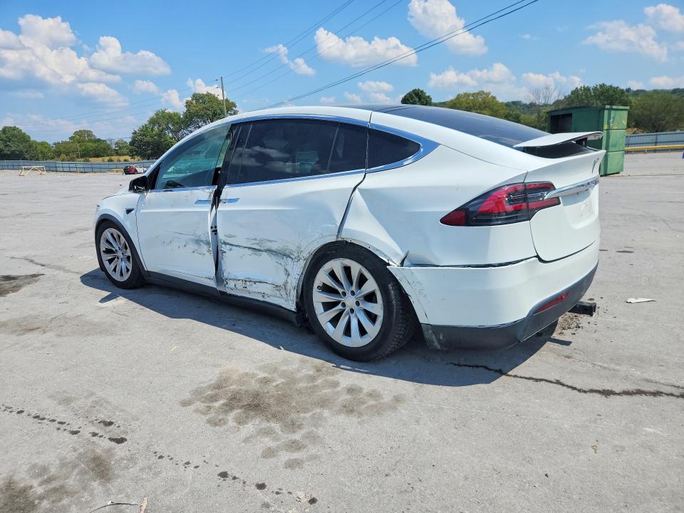 67328156 :رقم المزاد ، 5YJXCAE25KF181347 vin ، 2019 Tesla Model X مزاد بيع
