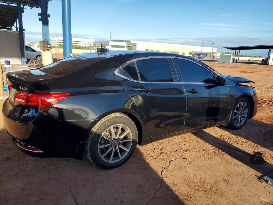 2018 Acura Tlx მანქანა იყიდება აუქციონზე, vin: 19UUB1F3XJA005089, აუქციონის ნომერი: 71076096