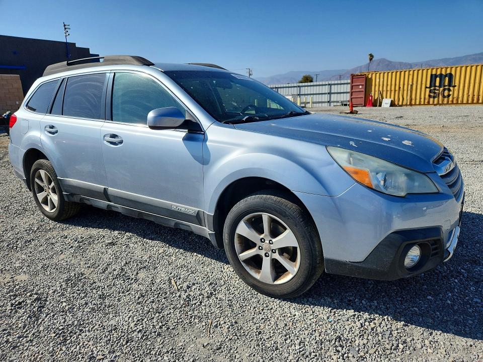 68828856 :رقم المزاد ، 4S4BRBCC9E3291700         vin ، 2014 Subaru Outback مزاد بيع