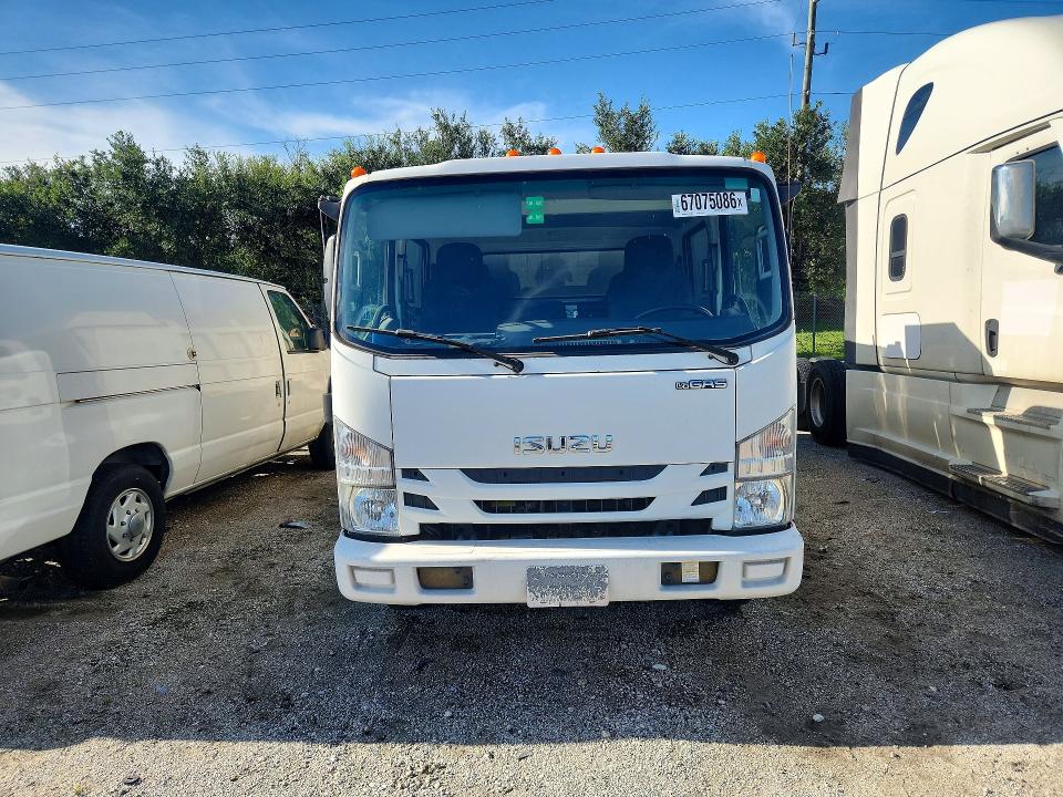 67075086 :رقم المزاد ، 54DC4J1B5KS807351 vin ، 2019 Isuzu Npr Hd مزاد بيع