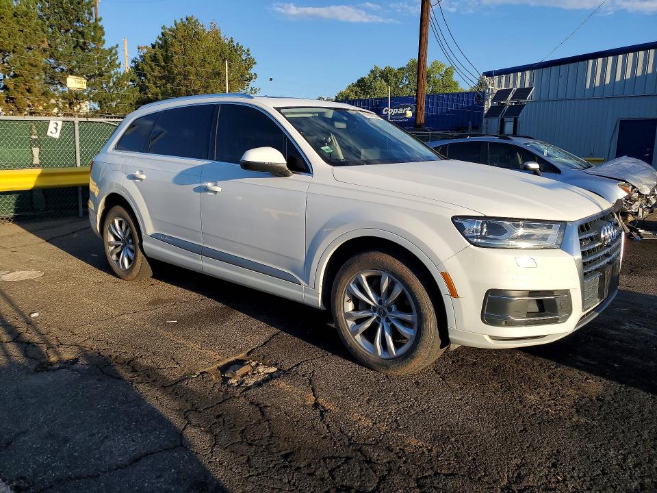 Aukcja sprzedaży 2018 Audi Q7, vin: WA1LAAF73JD018677, numer aukcji: 69927286