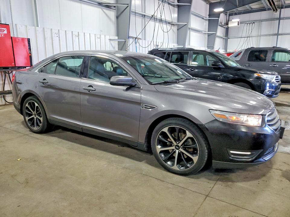 2014 Ford Taurus მანქანა იყიდება აუქციონზე, vin: 1FAHP2H81EG112279, აუქციონის ნომერი: 70326286