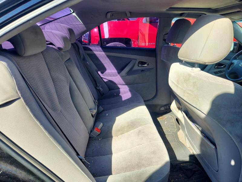 70621696 :رقم المزاد ، 4T4BF3EK0BR184730 vin ، 2011 Toyota Camry مزاد بيع