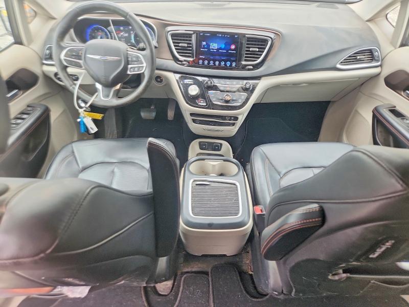 Продаж на аукціоні авто 2017 Chrysler Pacifica, vin: 2C4RC1EG9HR684025, номер лоту: 69002616