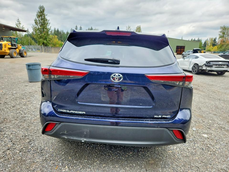 Продаж на аукціоні авто 2022 Toyota Highlander, vin: 5TDHZRBH7NS230008, номер лоту: 68414786