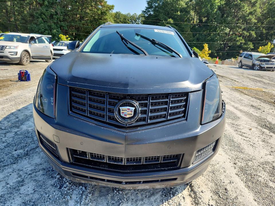 69701926 :رقم المزاد ، 3GYFNBE37GS504147 vin ، 2016 Cadillac Srx مزاد بيع