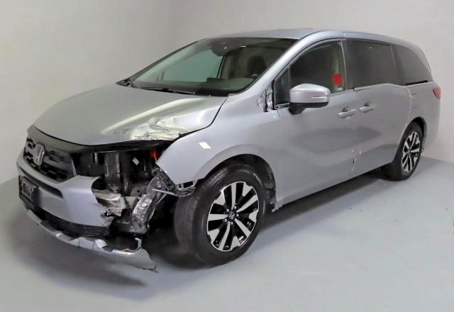 68833836 :رقم المزاد ، 5FNRL6H61SB088619 vin ، 2025 Honda Odyssey مزاد بيع