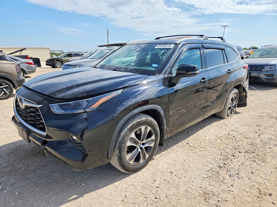 Aukcja sprzedaży 2022 Toyota Highlander, vin: 5TDGZRBH3NS244242, numer aukcji: 68450016