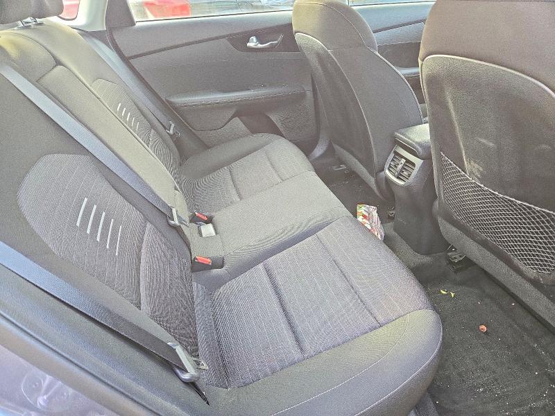 2019 Kia Forte მანქანა იყიდება აუქციონზე, vin: 3KPF54AD8KE110440, აუქციონის ნომერი: 66560406