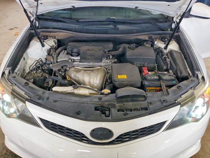 68570096 :رقم المزاد ، 4T1BF1FK5EU386352 vin ، 2014 Toyota Camry مزاد بيع