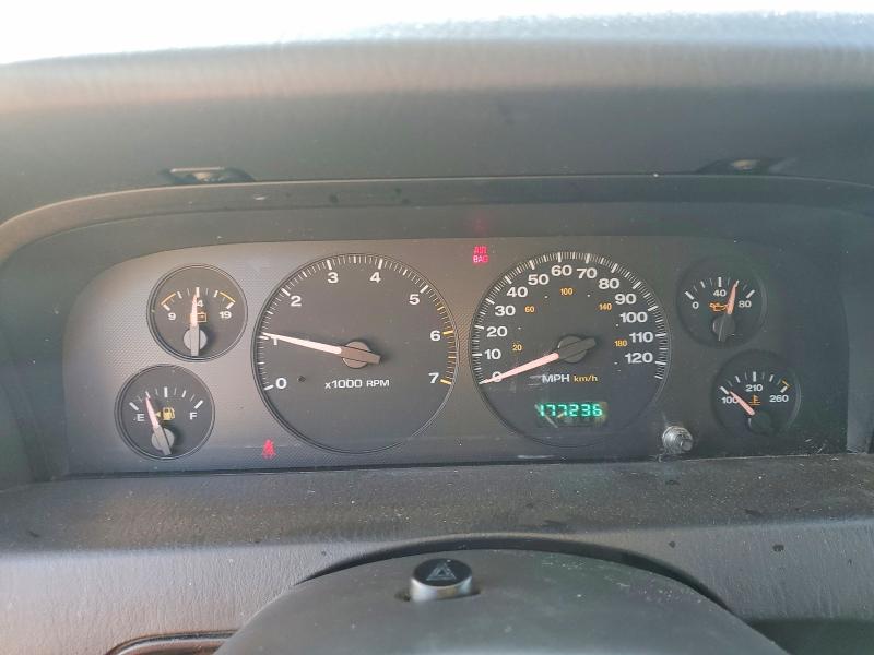 Aukcja sprzedaży 2002 Jeep Grand Cherokee, vin: 1J4GW48S52C112184, numer aukcji: 67411066