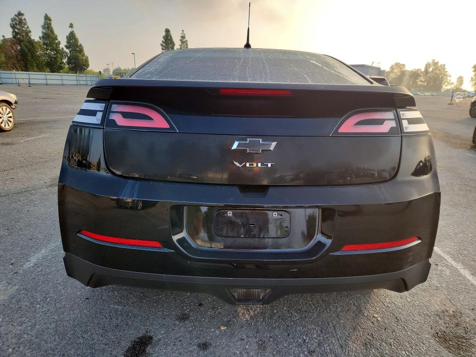 68401006 :رقم المزاد ، 1G1RE6E42EU161367 vin ، 2014 Chevrolet Volt مزاد بيع