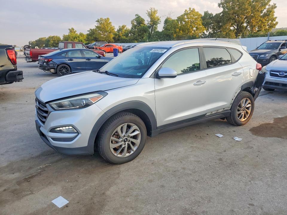 2016 Hyundai Tucson მანქანა იყიდება აუქციონზე, vin: KM8J33A42GU092466, აუქციონის ნომერი: 68850356