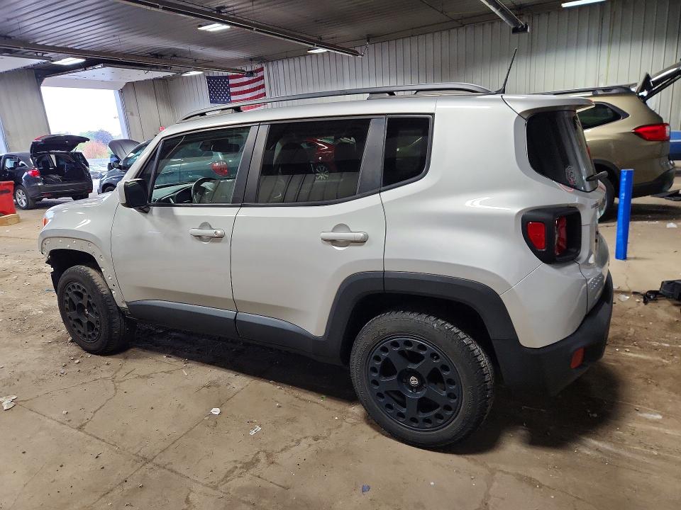 68992706 :رقم المزاد ، ZACCJBBB1JPJ05112         vin ، 2018 Jeep Renegade مزاد بيع