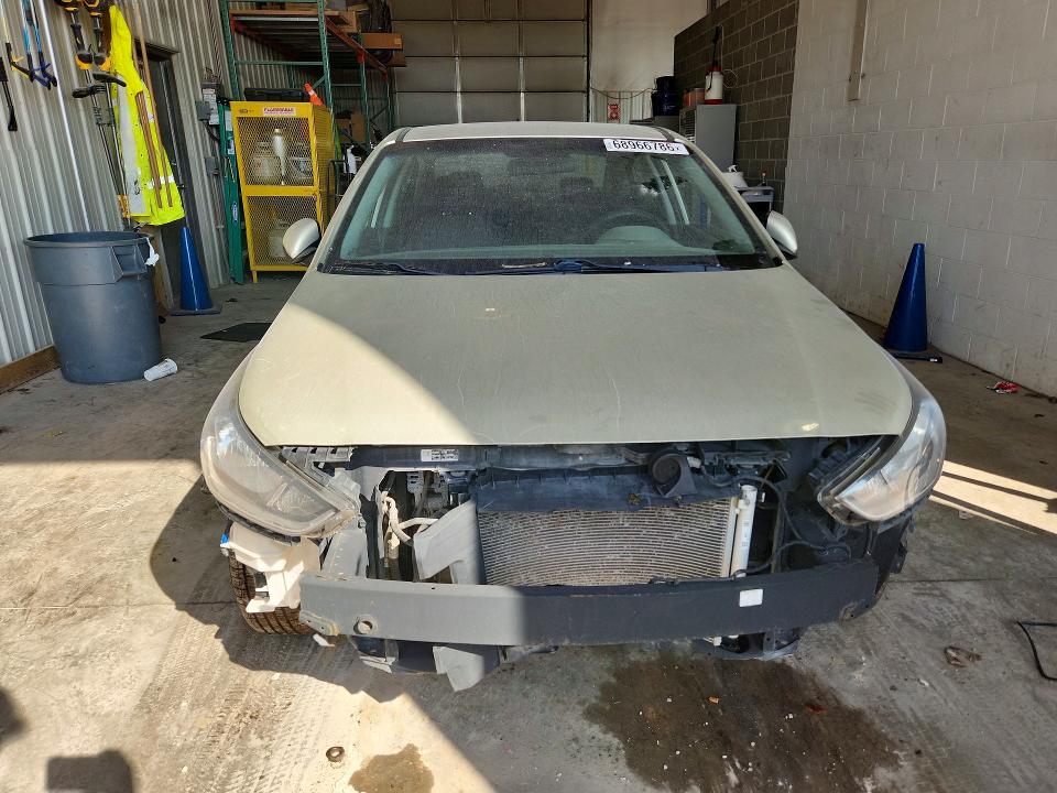 68966786 :رقم المزاد ، 3KPC24A63LE099040 vin ، 2020 Hyundai Accent مزاد بيع