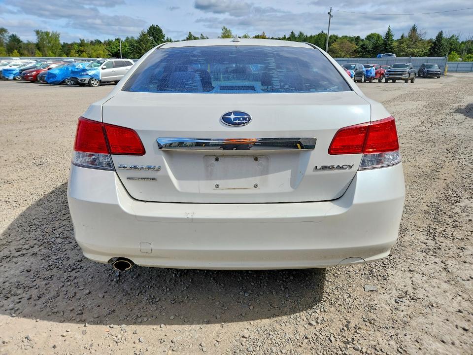2014 Subaru Legacy მანქანა იყიდება აუქციონზე, vin: 4S3BMCC67E3023473, აუქციონის ნომერი: 67897466
