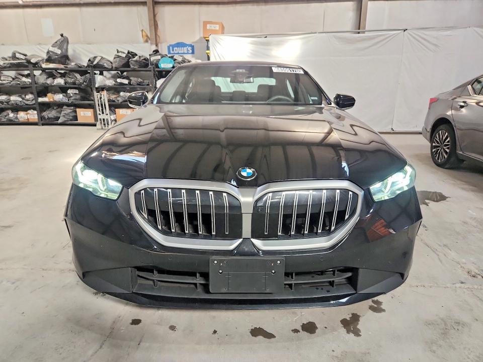 68596176 :رقم المزاد ، WBA53FJ09TCV72571 vin ، 2026 Bmw 530 مزاد بيع