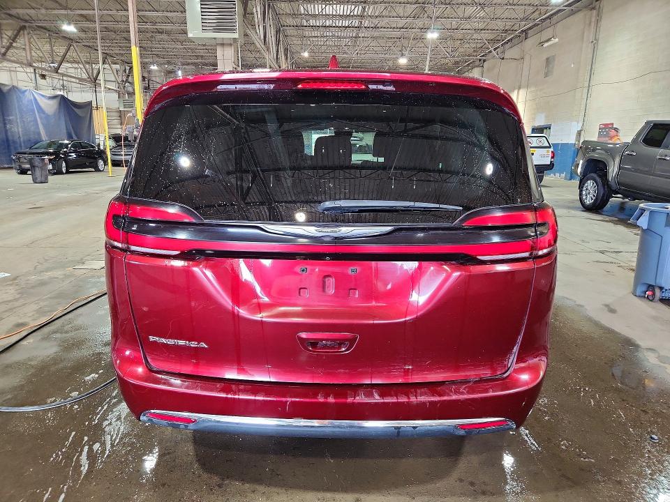 70378746 :رقم المزاد ، 2C4RC1BG9NR217915 vin ، 2022 Chrysler Pacifica مزاد بيع