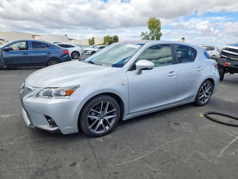 67073186 :رقم المزاد ، JTHKD5BH1F2246631 vin ، 2015 Lexus Ct مزاد بيع