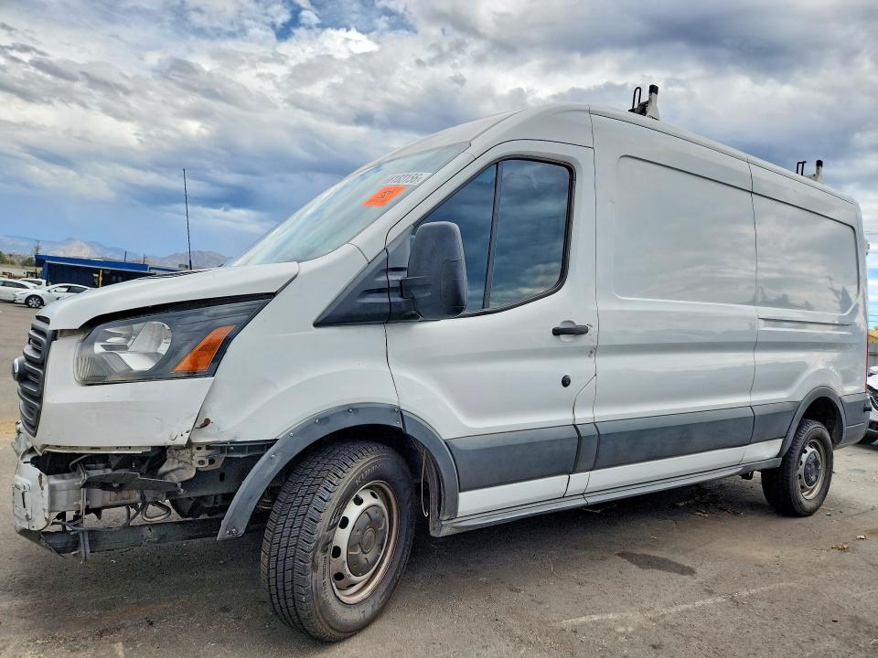 68182156 :رقم المزاد ، 1FTYR2CMXJKA13704 vin ، 2018 Ford Transit مزاد بيع