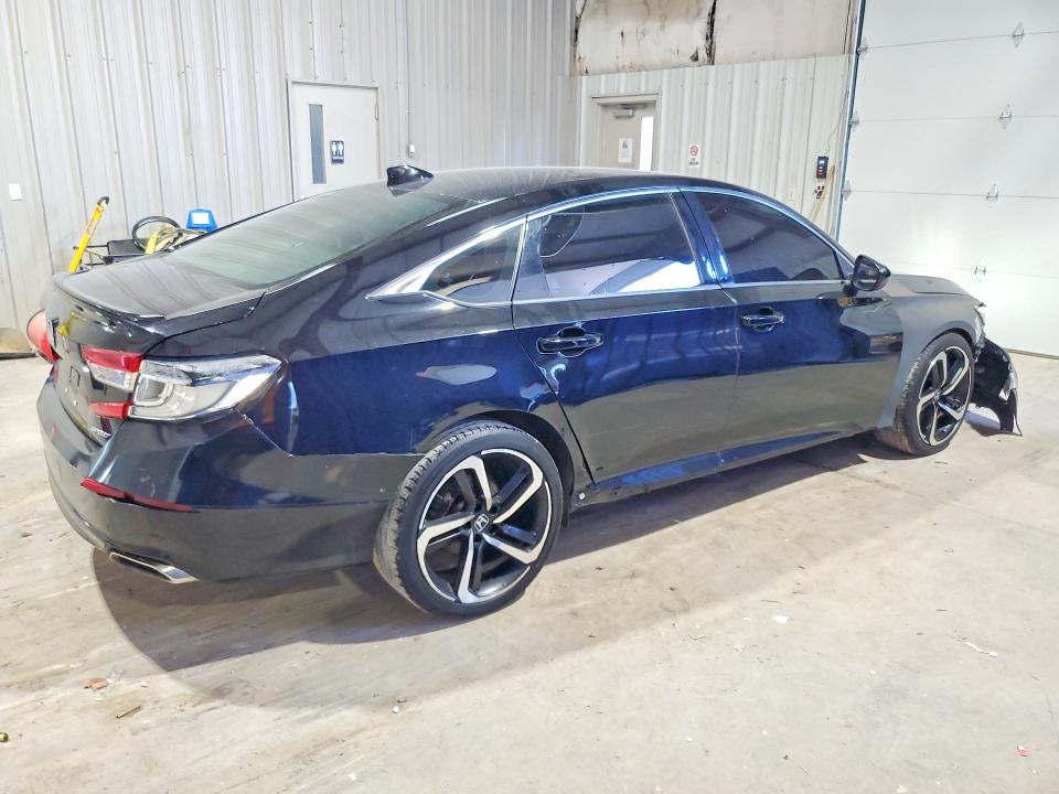 Продажа на аукционе авто 2018 Honda Accord, vin: 1HGCV1F34JA068093, номер лота: 69253786
