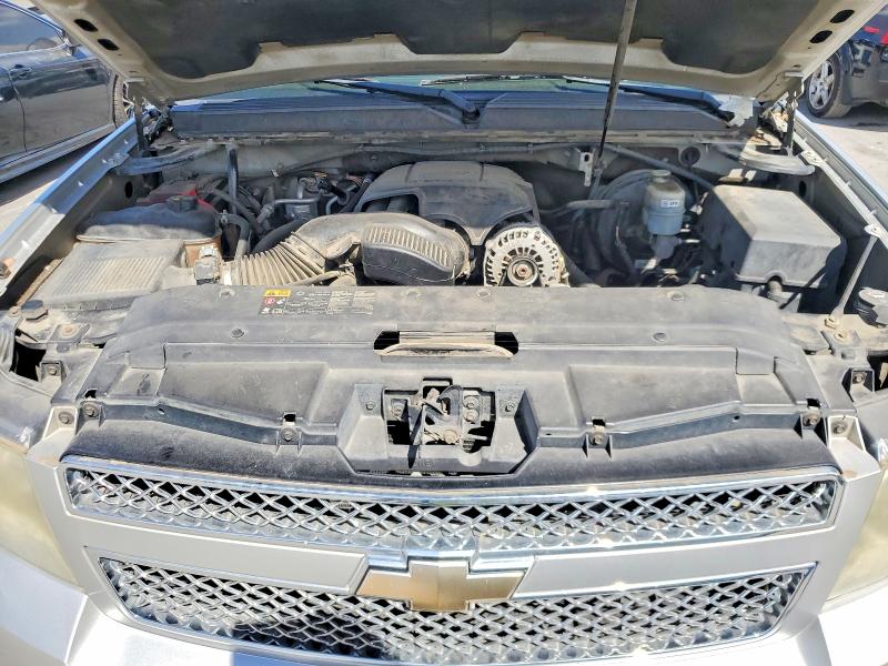Продажа на аукционе авто 2011 Chevrolet Suburban, vin: 1GNSCJE03BR371612, номер лота: 70700676