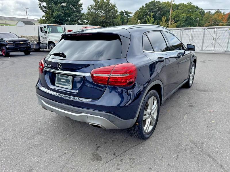 Продажа на аукционе авто 2019 Mercedes-benz Gla, vin: WDCTG4EB2KU006818, номер лота: 71252326