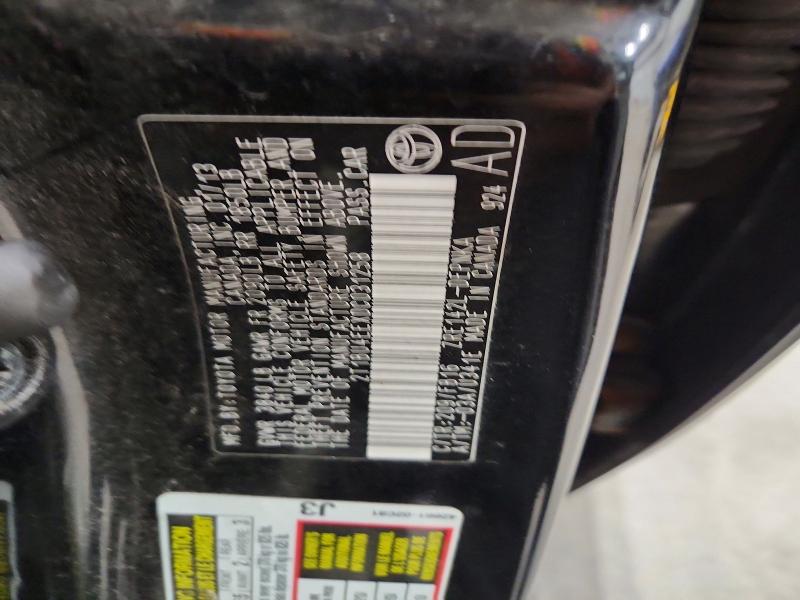 68139416 :رقم المزاد ، 2T1BU4EEXDC031258 vin ، 2013 Toyota Corolla مزاد بيع