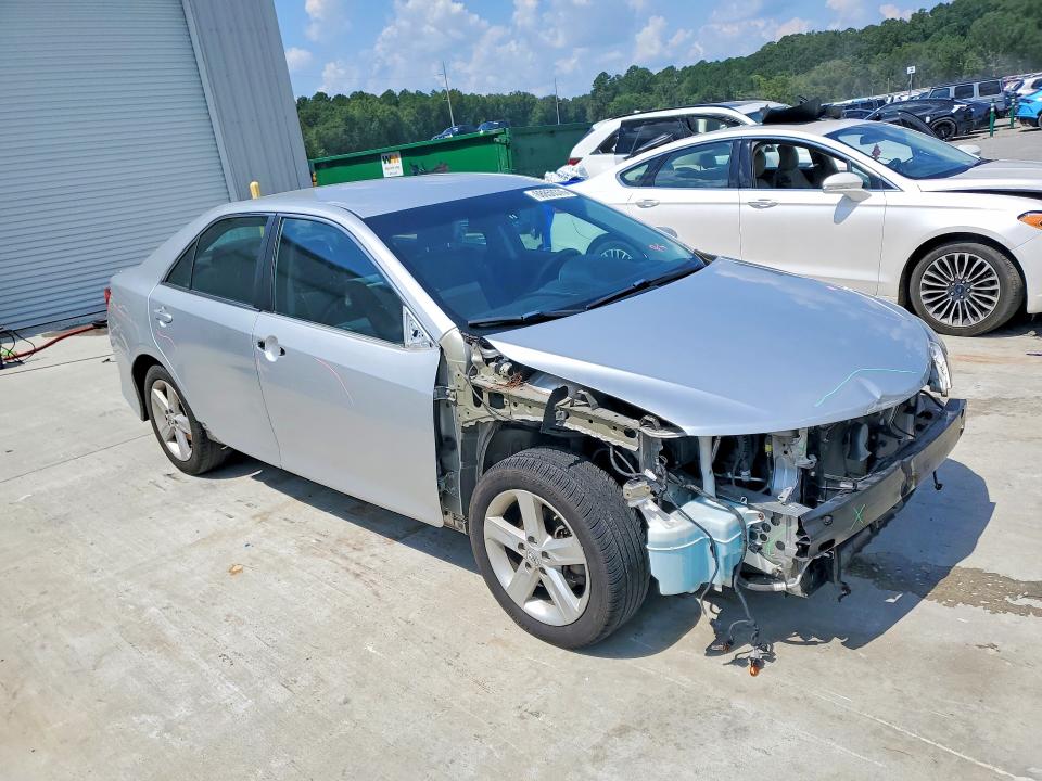 68859376 :رقم المزاد ، 4T1BF1FK9CU137601 vin ، 2012 Toyota Camry مزاد بيع