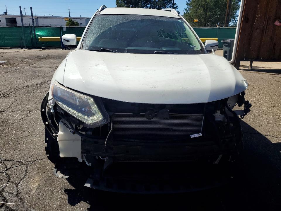 68629826 :رقم المزاد ، KNMAT2MV5GP652028 vin ، 2016 Nissan Rogue مزاد بيع
