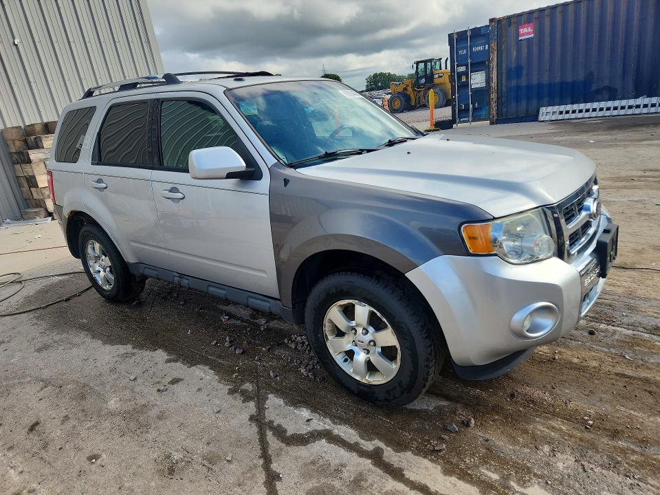 69584886 :رقم المزاد ، 1FMCU9EG6BKB65825 vin ، 2011 Ford Escape مزاد بيع