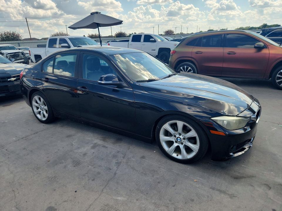 68093216 :رقم المزاد ، WBA3A5C50DF601634 vin ، 2013 Bmw 328 مزاد بيع