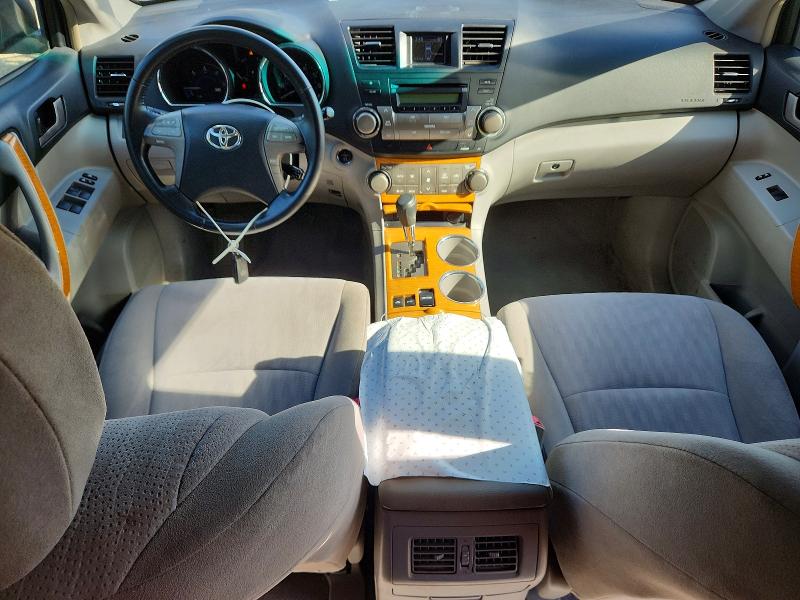2008 Toyota Highlander მანქანა იყიდება აუქციონზე, vin: JTEEW41A282008826, აუქციონის ნომერი: 70899316