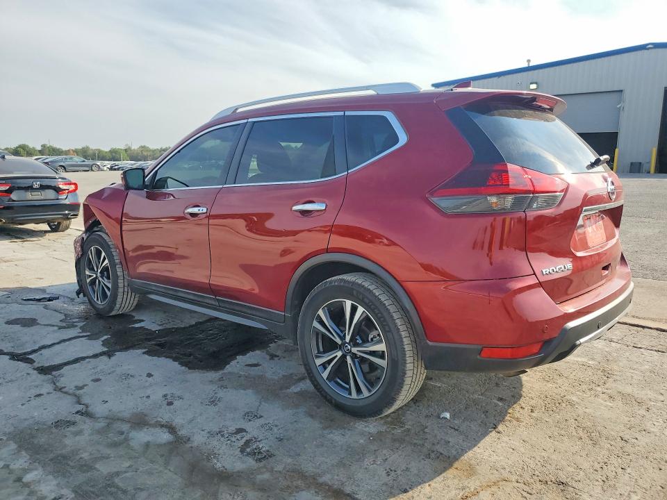 2020 Nissan Rogue მანქანა იყიდება აუქციონზე, vin: 5N1AT2MT4LC711694, აუქციონის ნომერი: 70256136