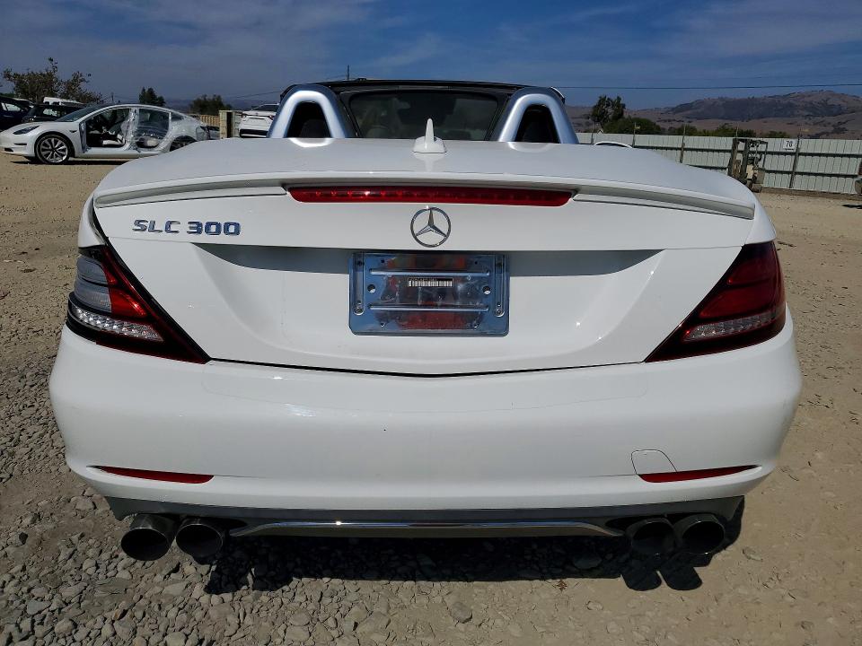 Aukcja sprzedaży 2017 Mercedes-benz Slc, vin: WDDPK3JA4HF139872, numer aukcji: 70554696