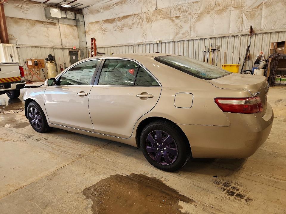 68829636 :رقم المزاد ، 4T4BE46KX7R003308 vin ، 2007 Toyota Camry مزاد بيع