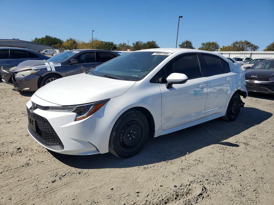70507386 :رقم المزاد ، 5YFEPMAE0NP302307 vin ، 2022 Toyota Corolla مزاد بيع